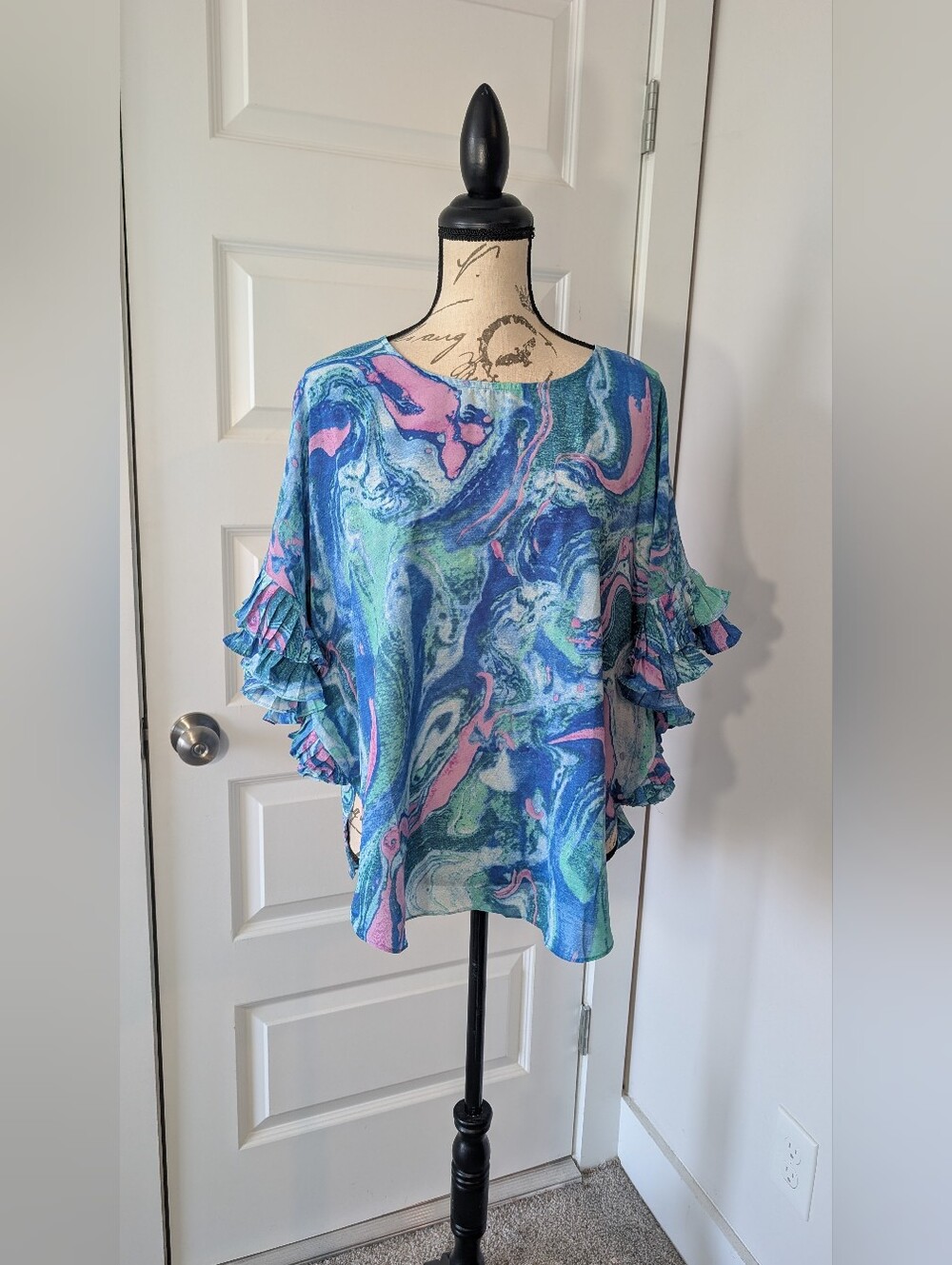 JODIFL Marble Print Ruffle-Sleeve Blouse with Pink & Green Swirls Oversized S - Picture 8 of 8